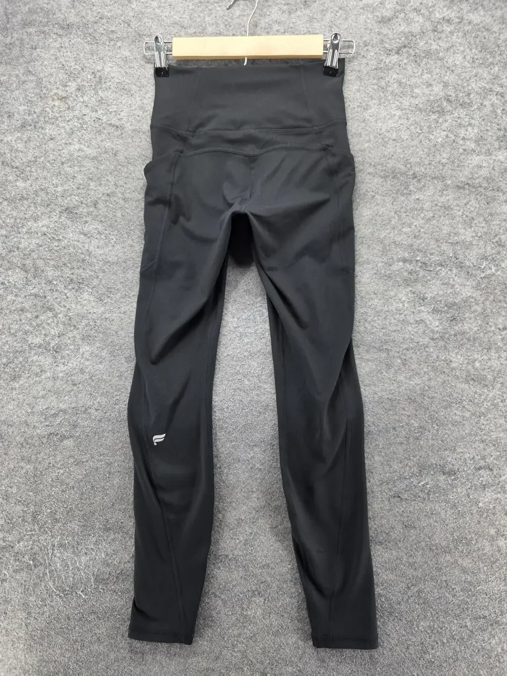 Fabletics Leggings Womens XS Black Ankle PureLuxe Pockets Waist 26 Inseam